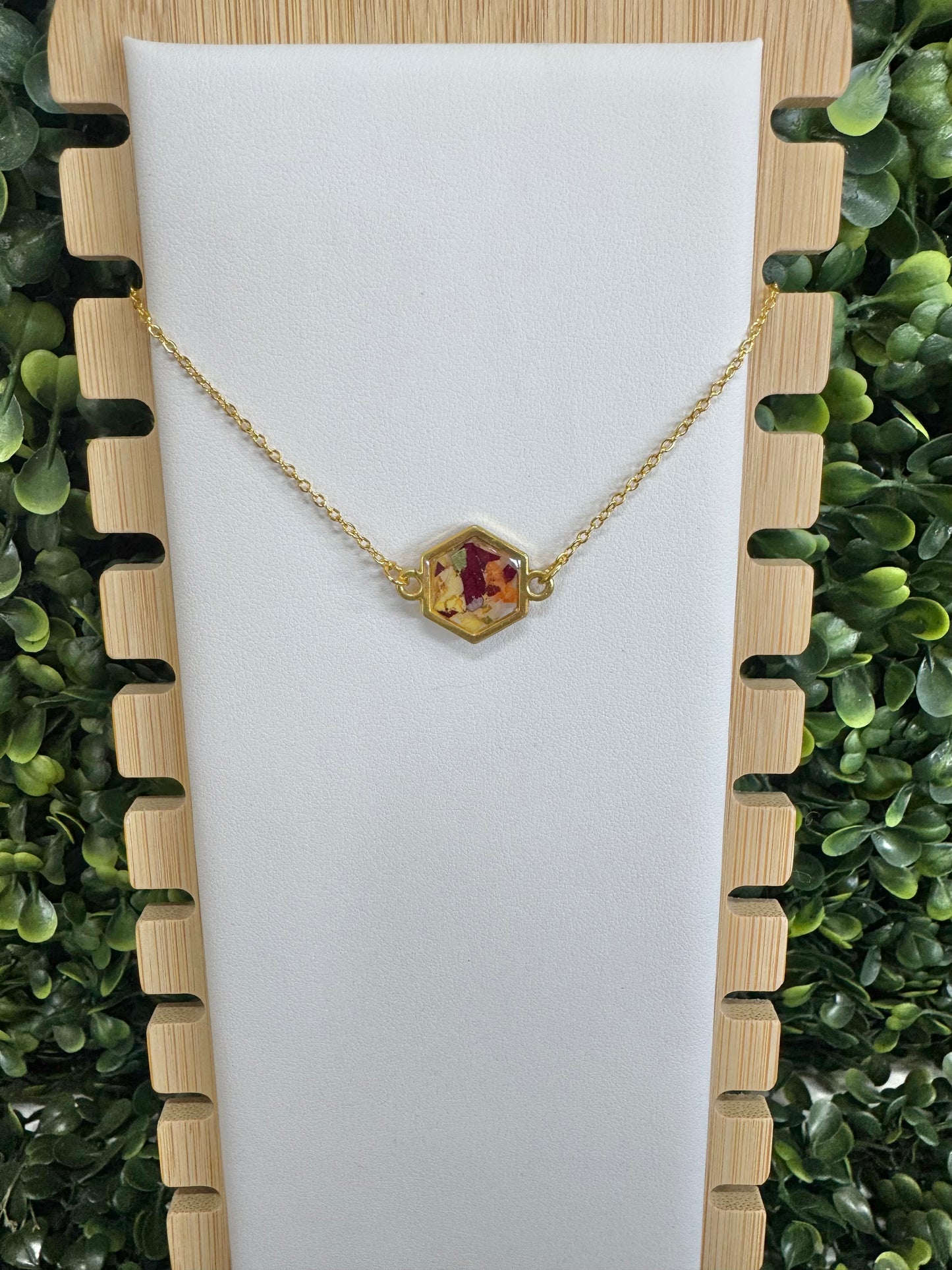 Hexagon pendant necklace