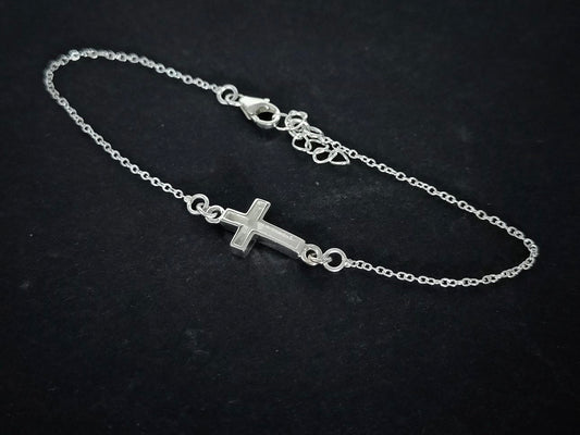Cross shape bracelet 10x14mm